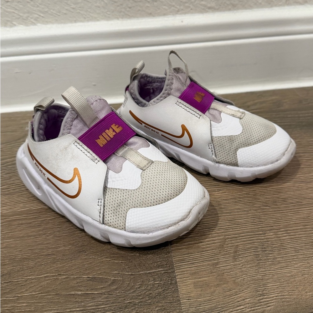 Nike Flex Runner 2 Toddler Girls Running Shoes 8c White Purple Sneakers